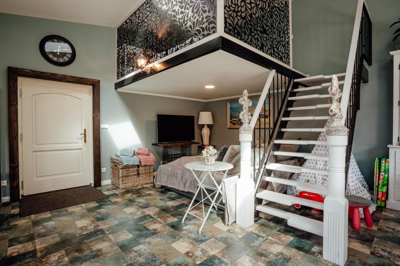 Apartman Okamih Банска-Штьявница Экстерьер фото